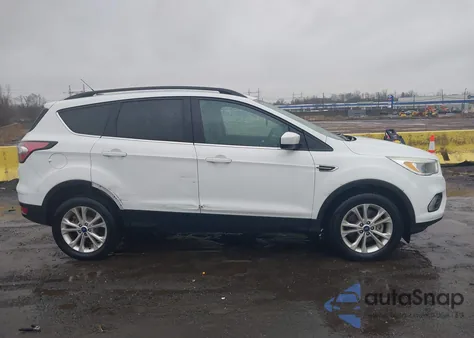 2018 Ford Escape Se z USA, uszkodzony, nr VIN 1FMCU9GD9JUA05184